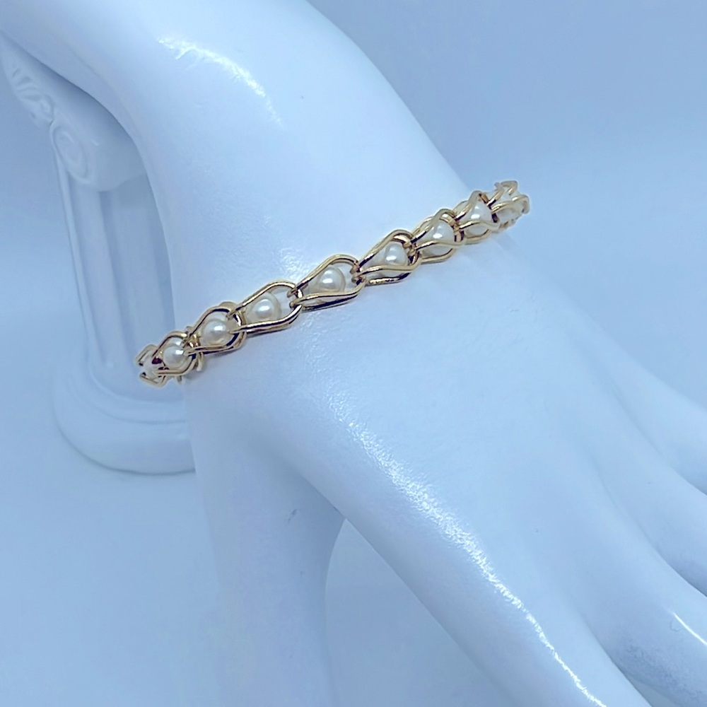 Avon Bracelet